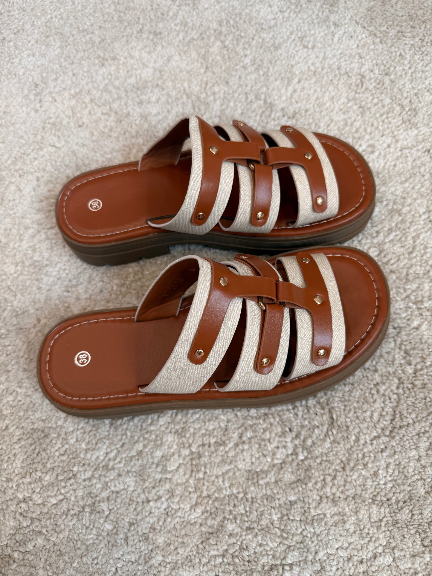 Sandales Omia - beige et camel