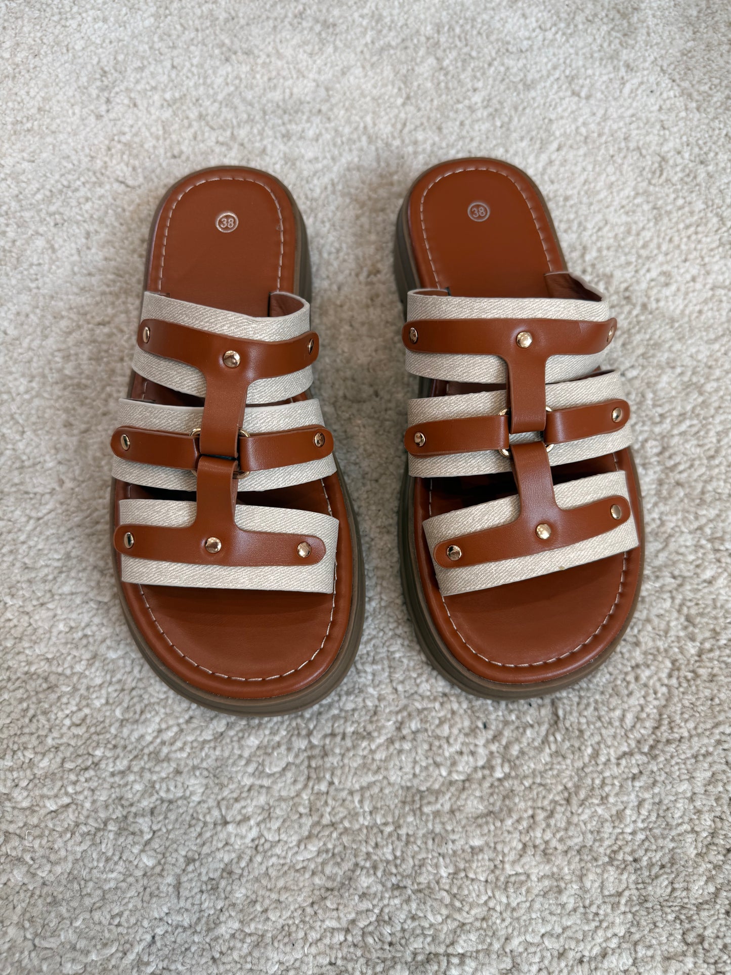 Sandales Omia - beige et camel
