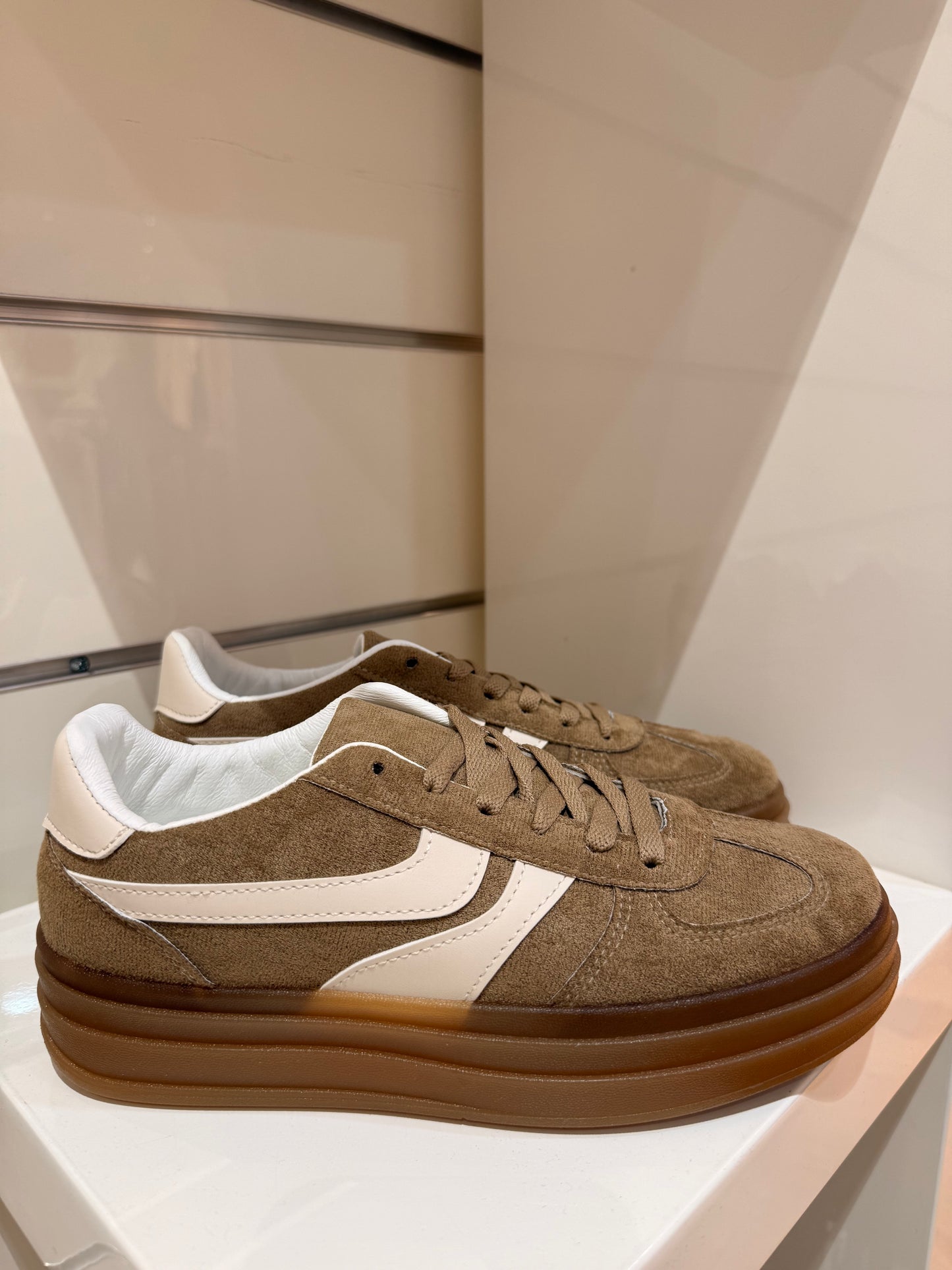 Baskets Alma - beige