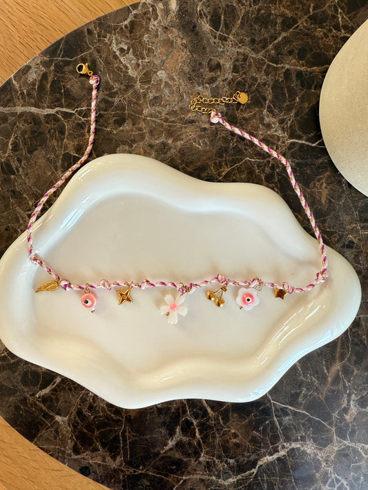 Collier Lava